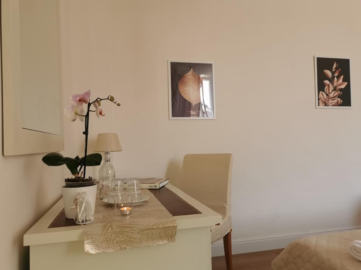 Ariediparma - Rooms&Apartments Kültér fotó